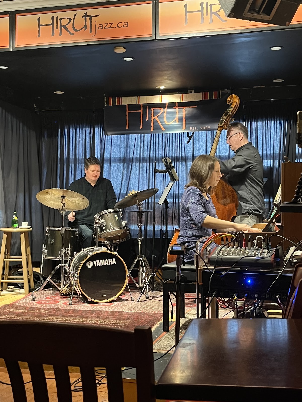 Hirut Cafe And Restaurant: the place