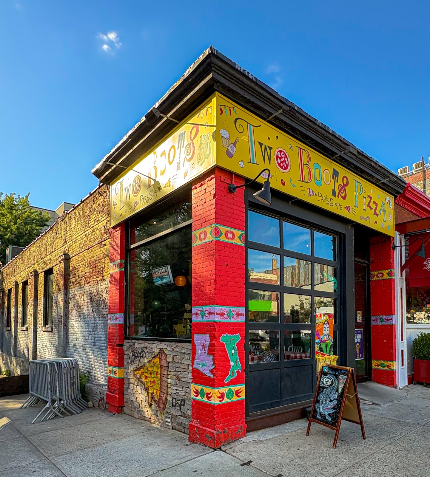 Two Boots Park Slope: the place
