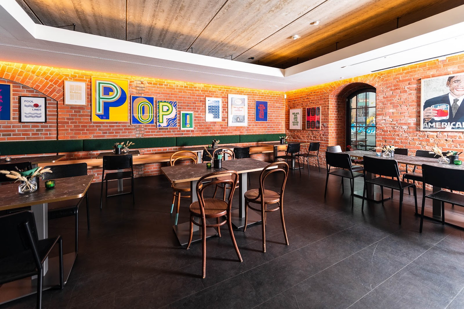 MISSION PIZZA - Restaurant & Delivery: the place