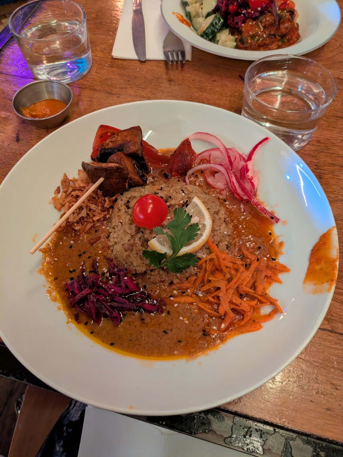 Restaurant L'Embuscade Paris 9: food & drinks