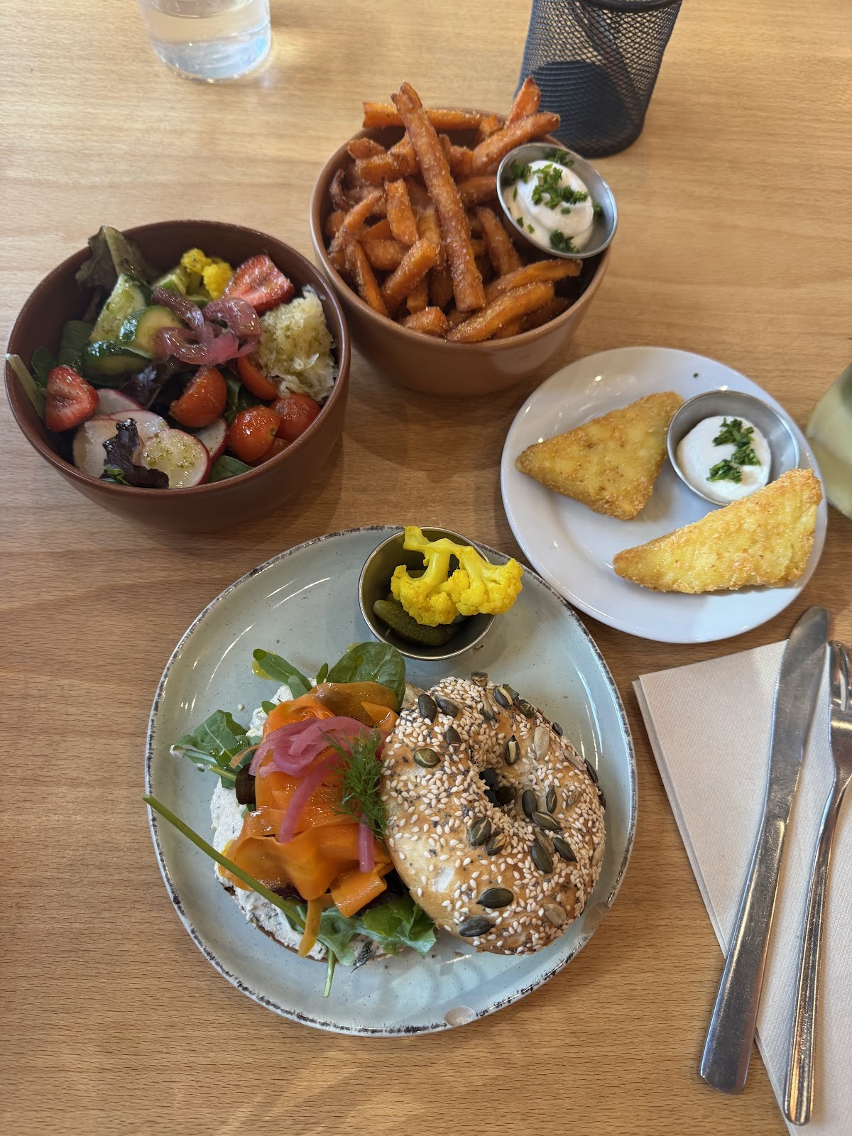 Morgentau. Restaurante Brunch Vegano Barcelona: food & drinks