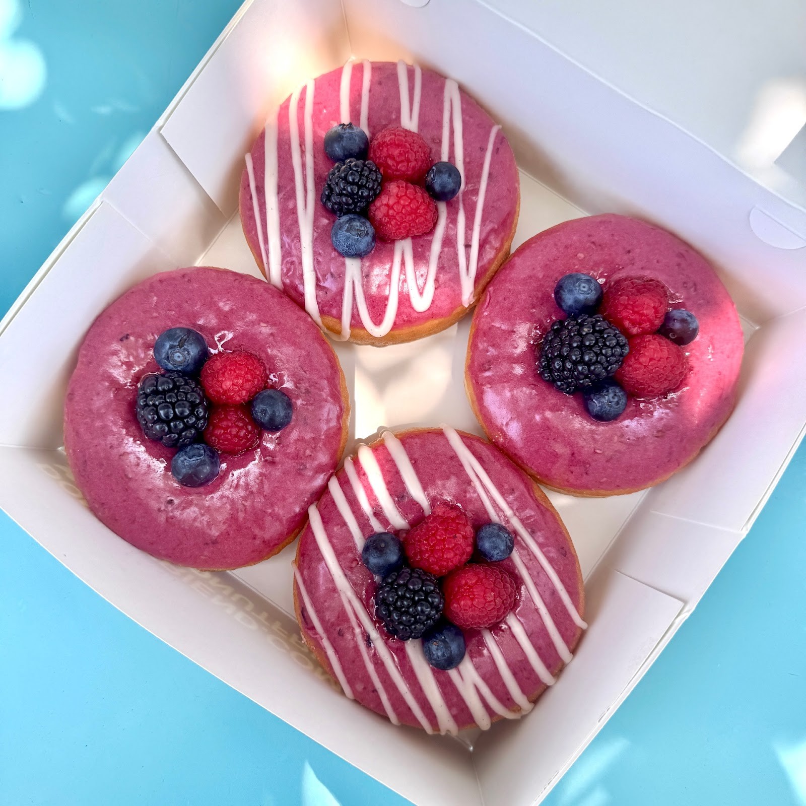 Donut Friend - DTLA - Dessert, Ice Cream, Coffee & More: food & drinks