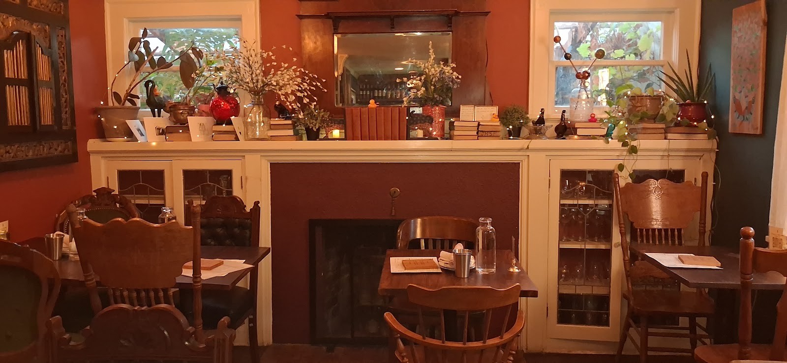 The Turning Peel Pizza: the place