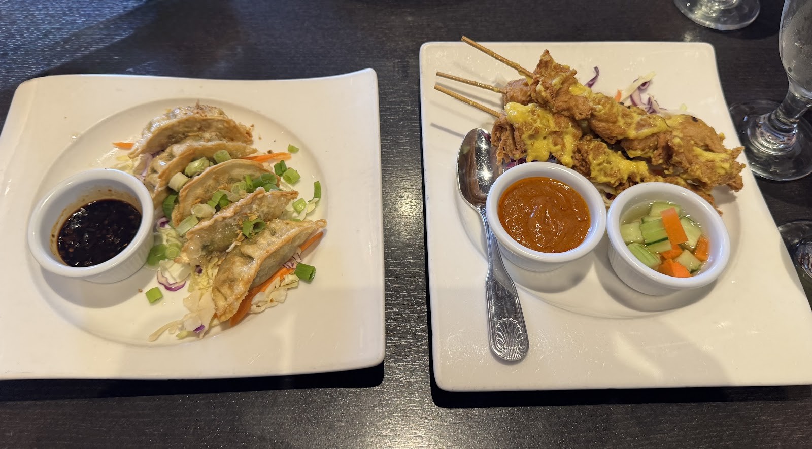 Veganic Thai Cafe: food & drinks
