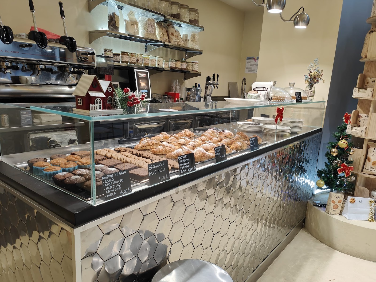 KoRo Café: the place