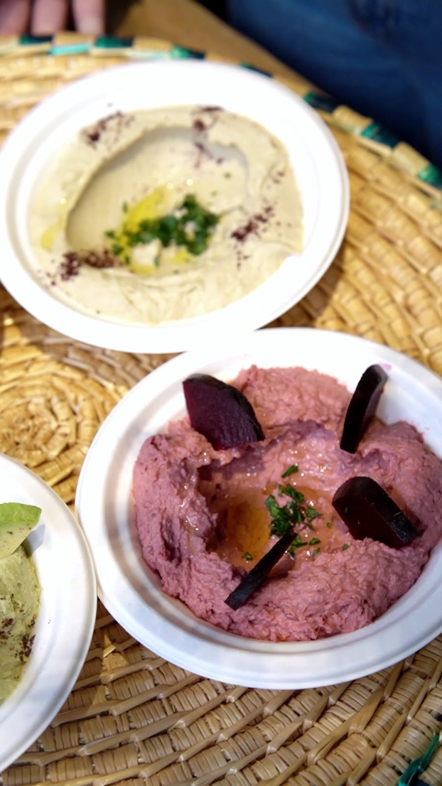 Santo Falafel: food & drinks