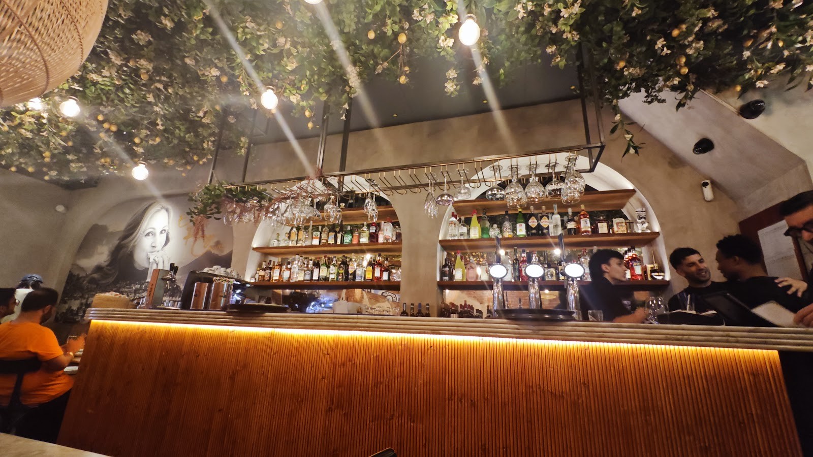 L'Antica Pizzeria da Michele: the place