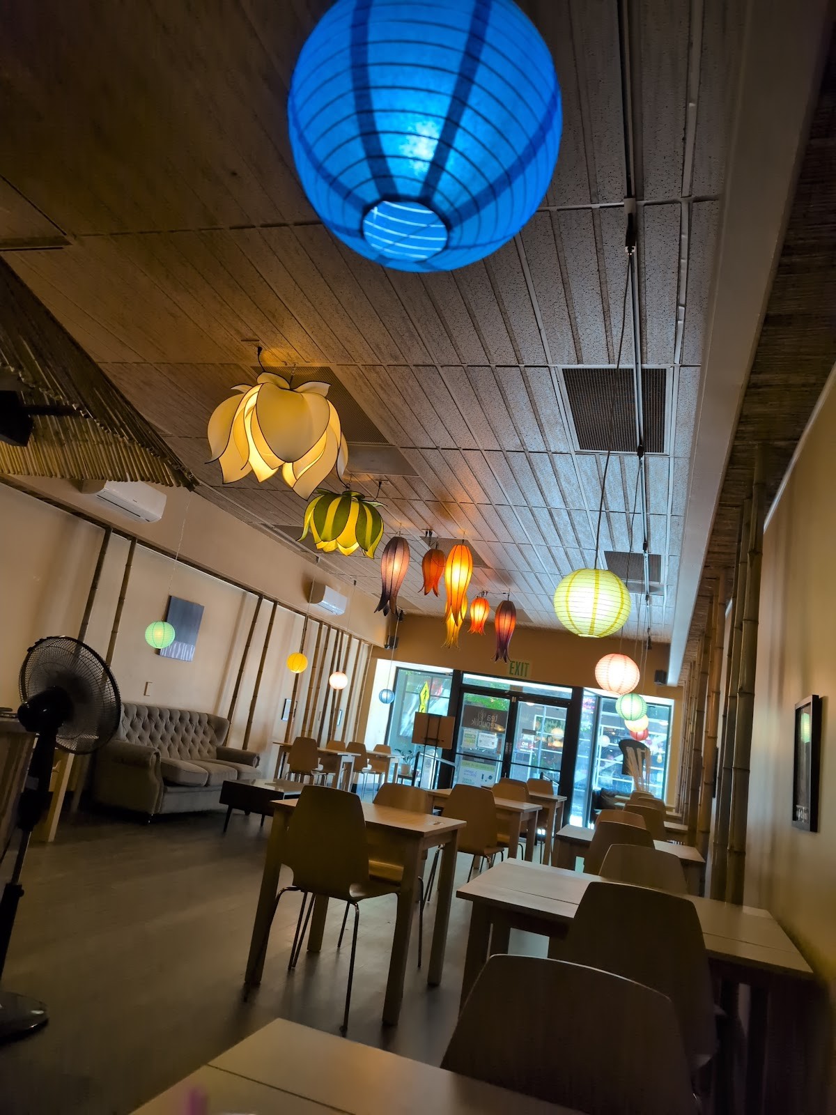 Tea Republik: the place
