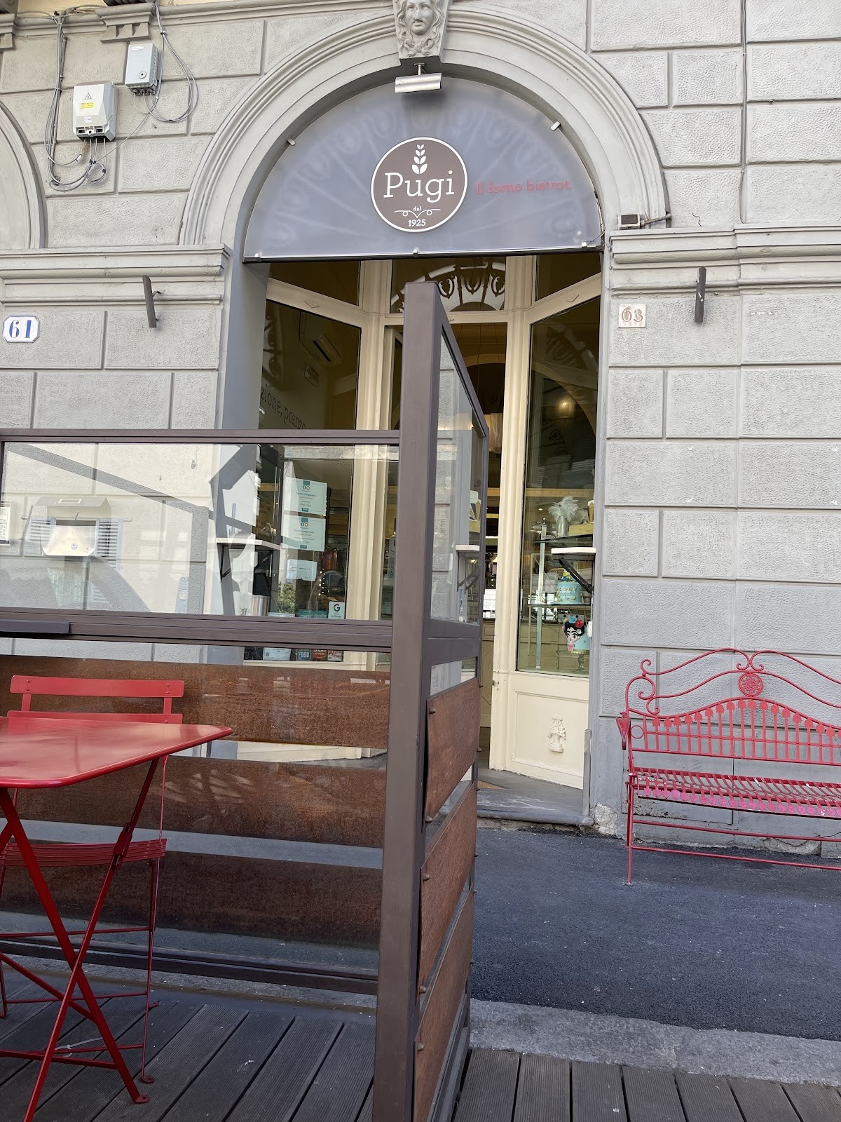 Pugi fornobistrot: the place