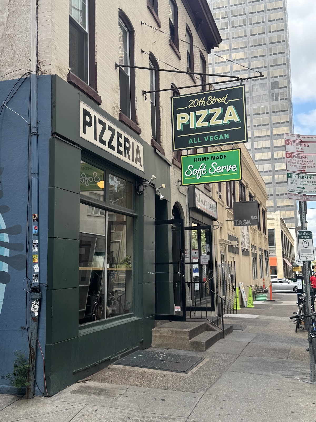 20th Street Pizza: the place