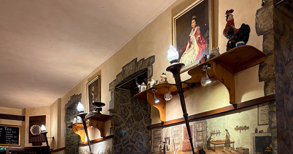 Deacon's House Cafe: the place