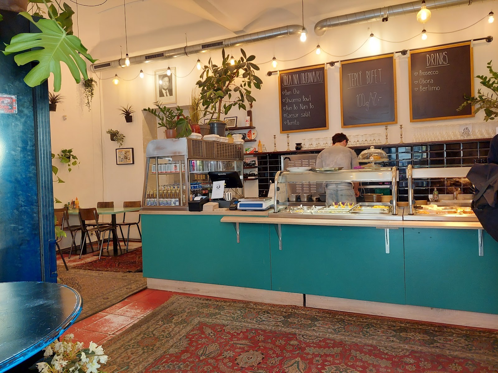 Sandokan Vegan Bistro: the place