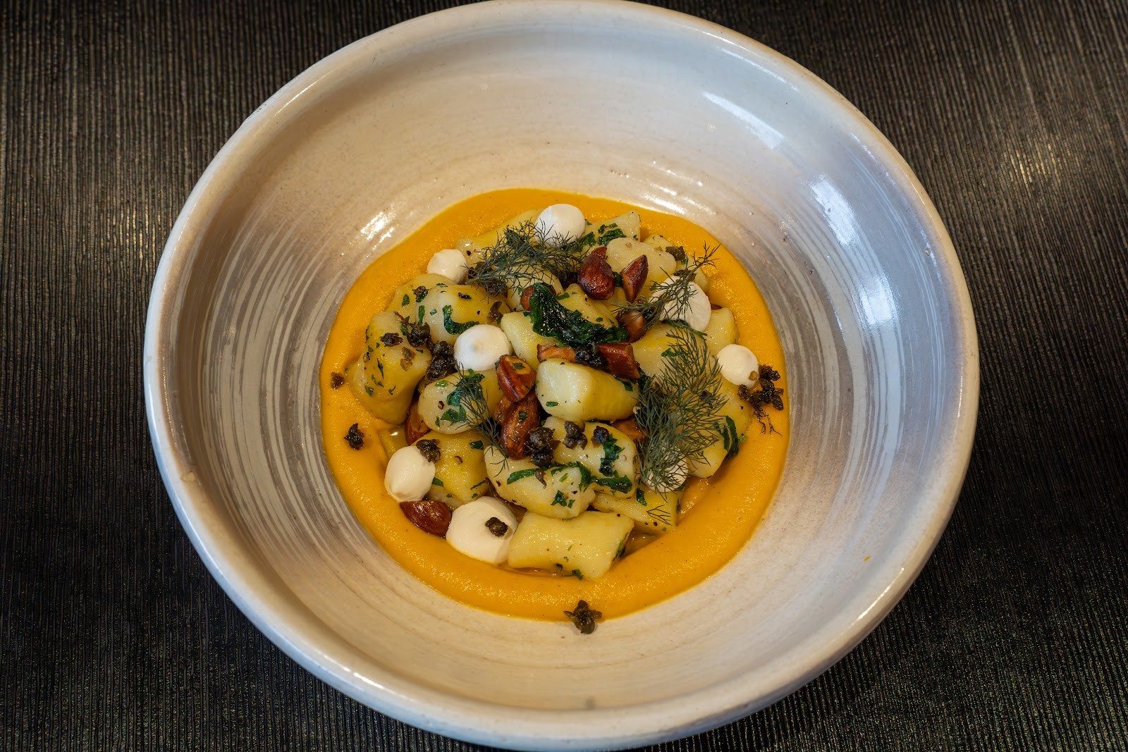 Green Man's Arms: food & drinks