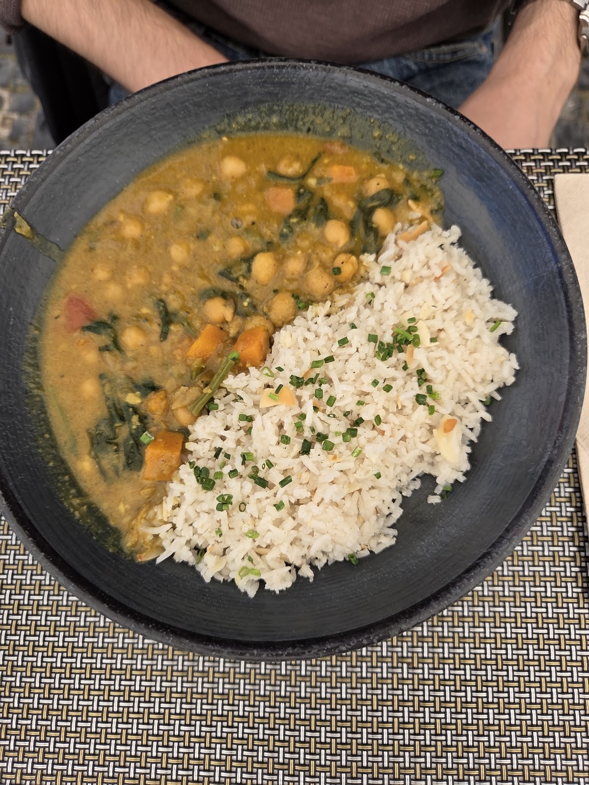 The Green Affair Saldanha: food & drinks