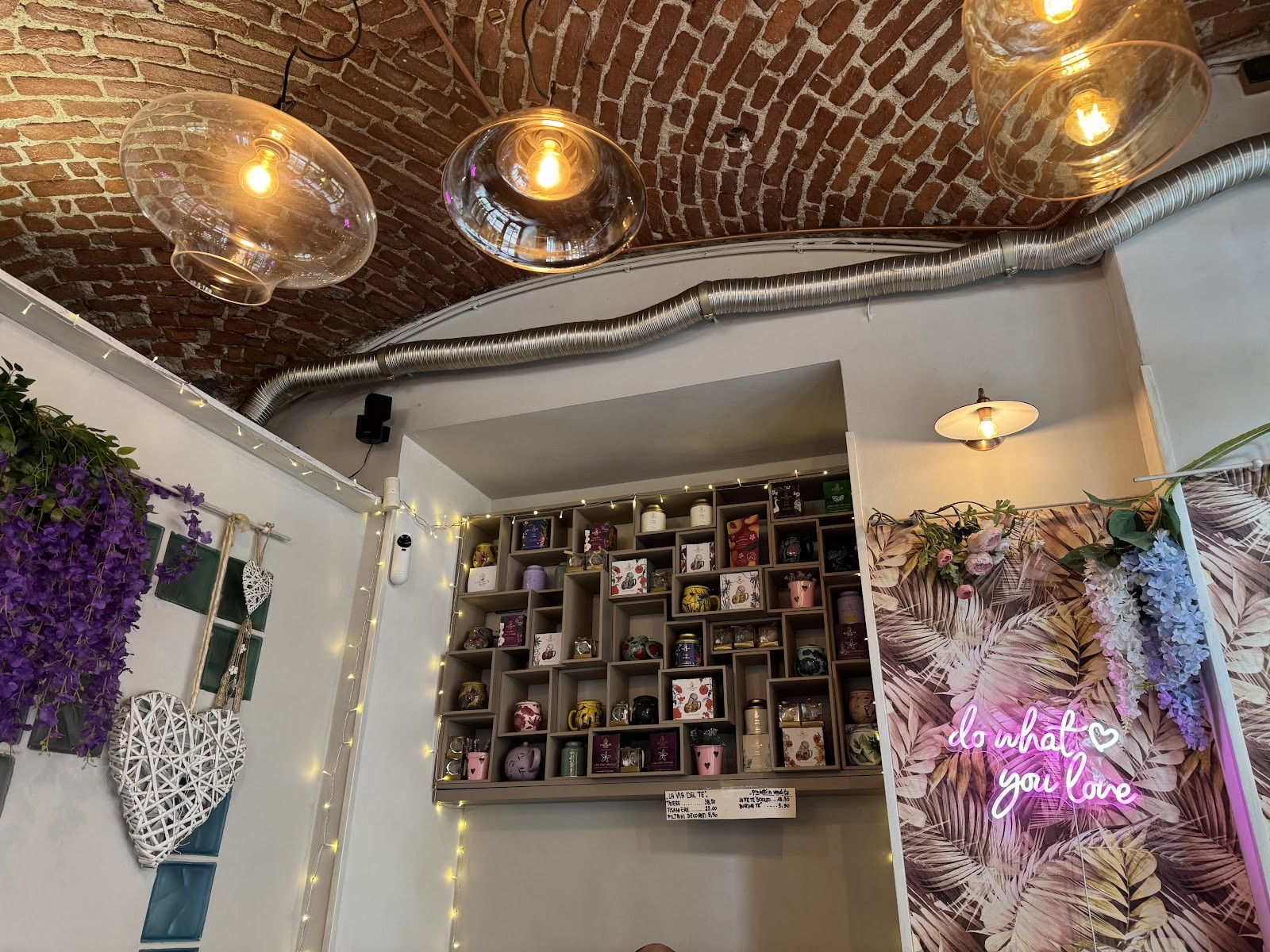 Caffè Cesare: the place