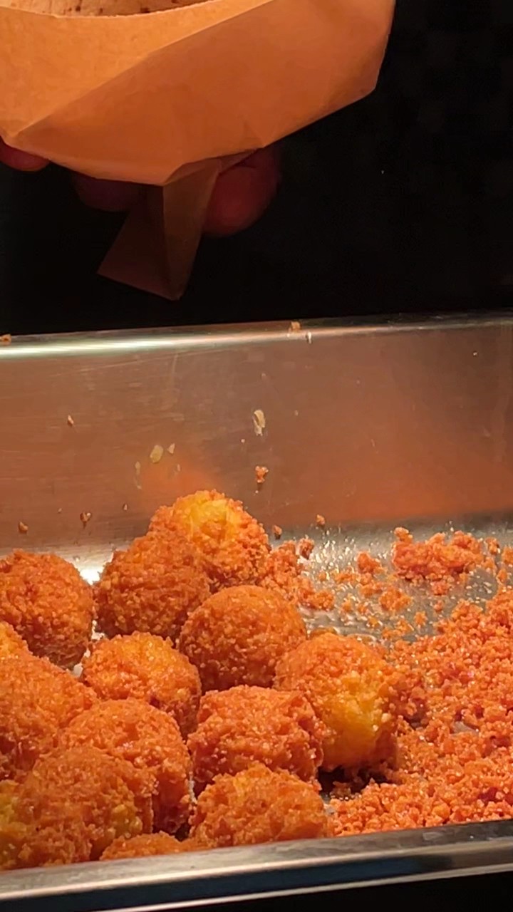 Dr. Falafel: food & drinks