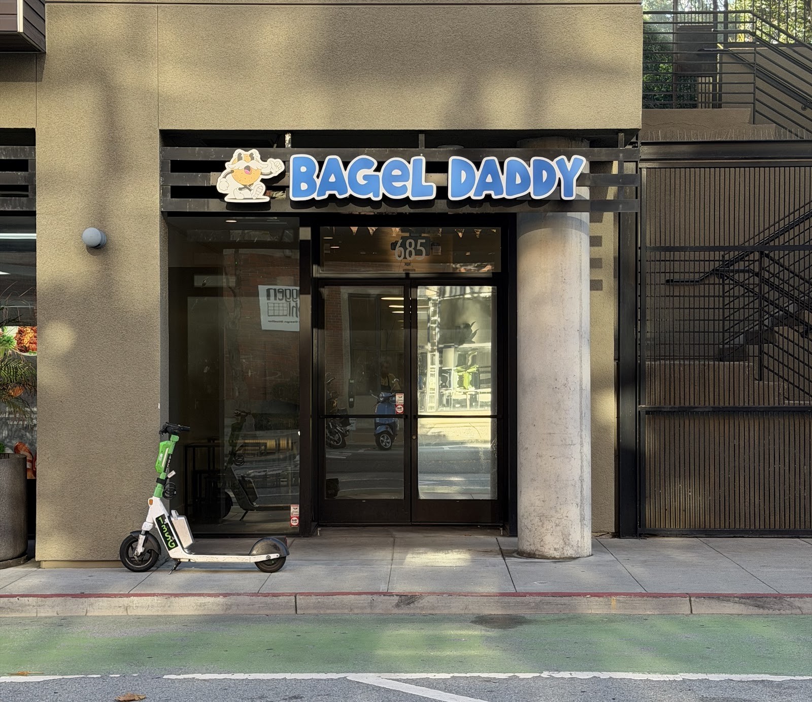 Bagel Daddy: the place