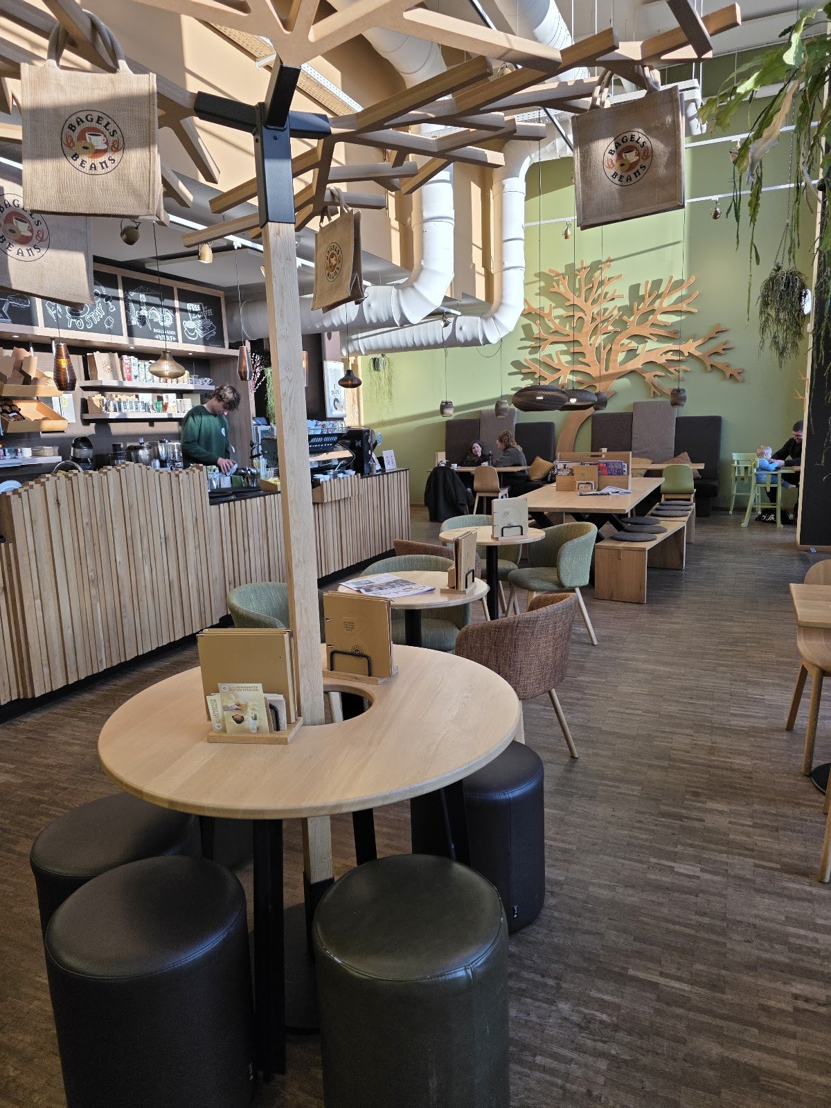 Bagels & Beans NDSM: the place