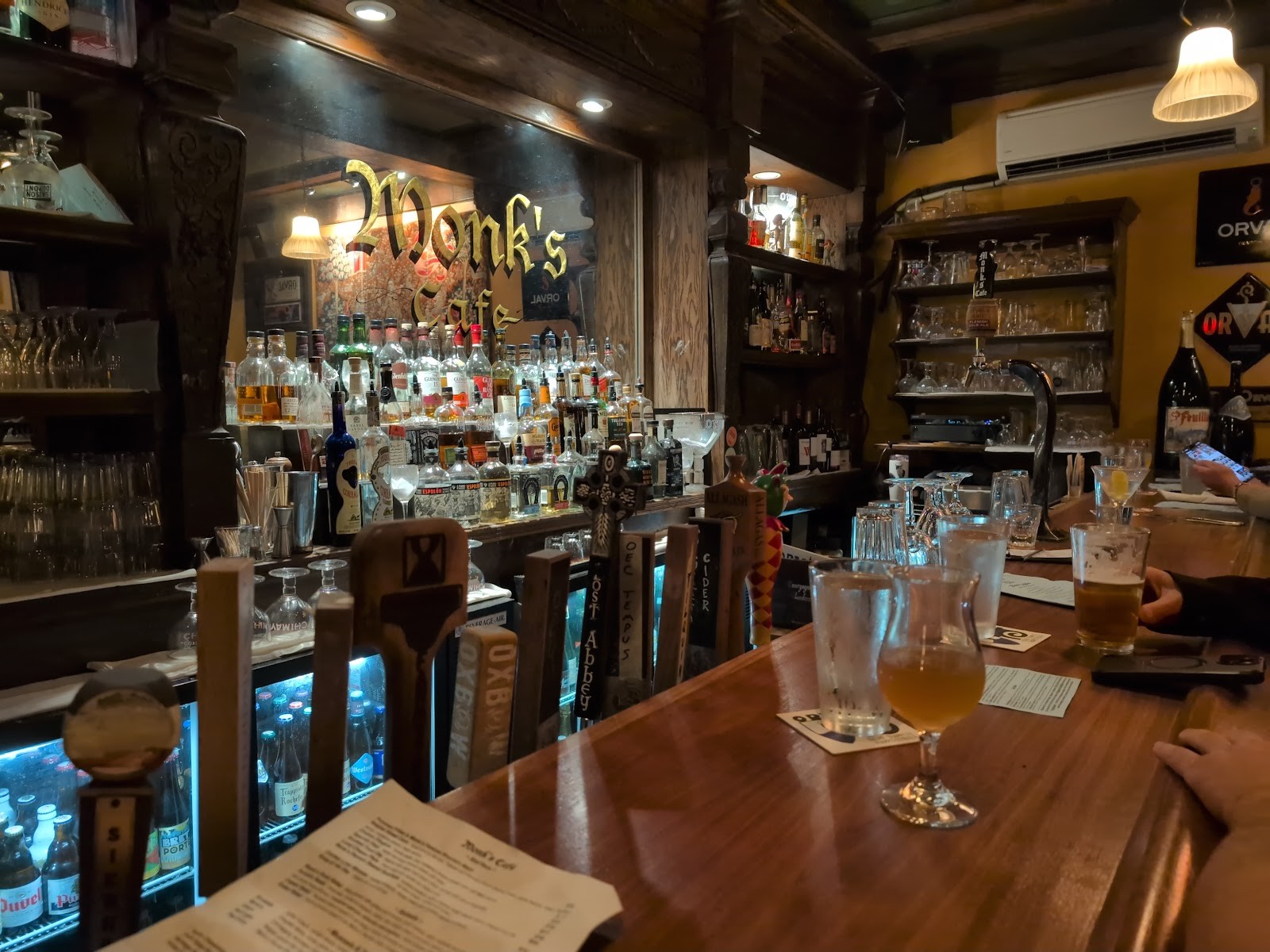 Monk's Cafe: the place