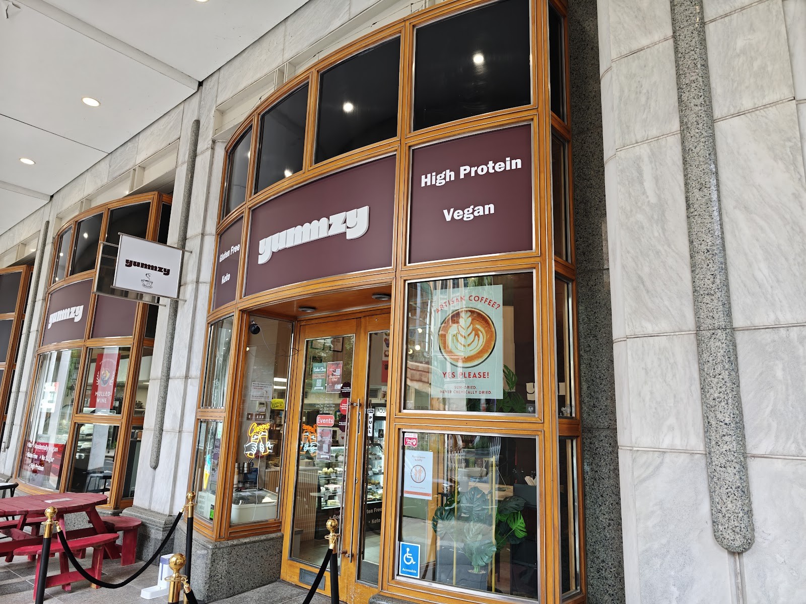 Yummzy: the place