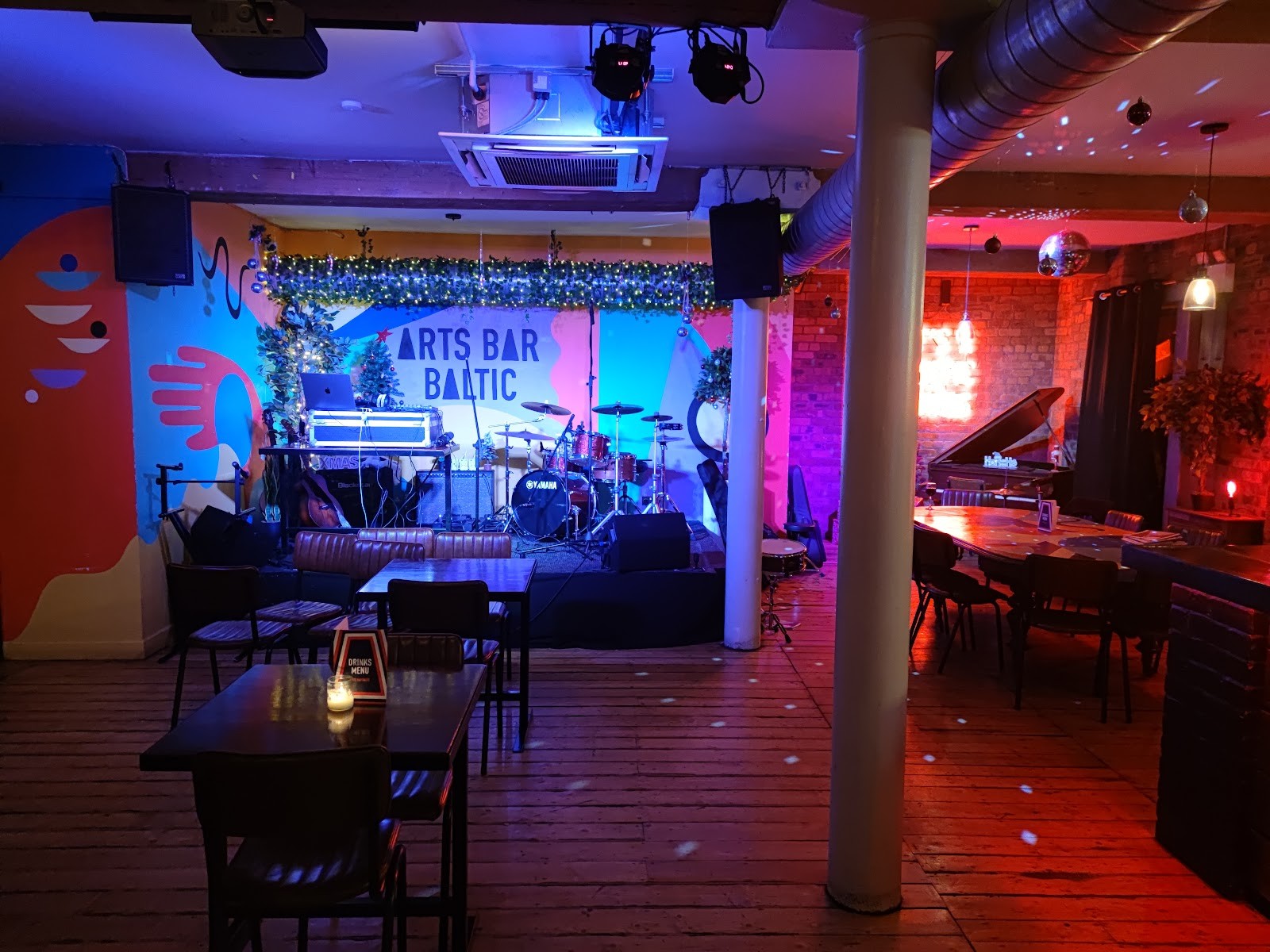 Arts Bar Baltic: the place