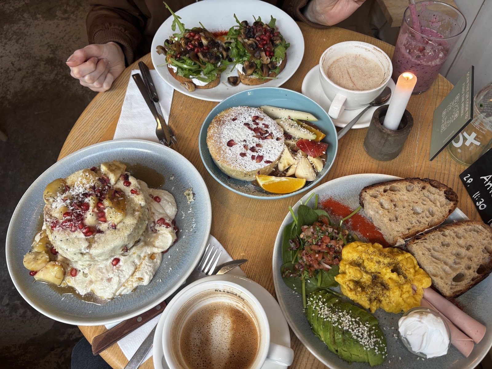 Good One Café - Eimsbüttel: food & drinks