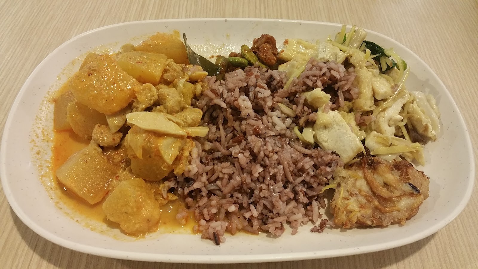 Rabiengboon: food & drinks