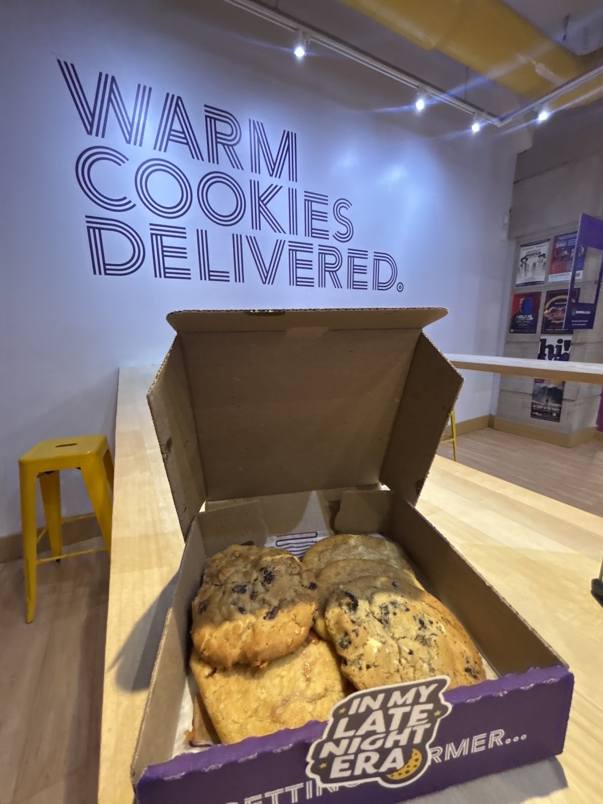 Insomnia Cookies: the place