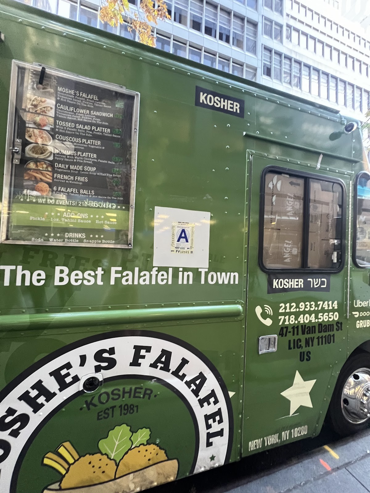 Moshe’s falafel: the place