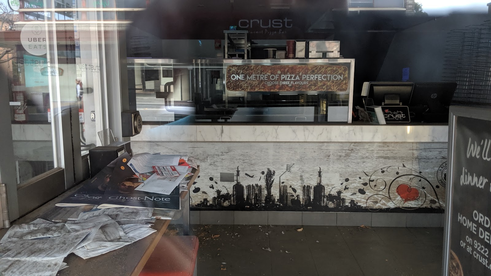 Crust Pizza Balaclava: the place