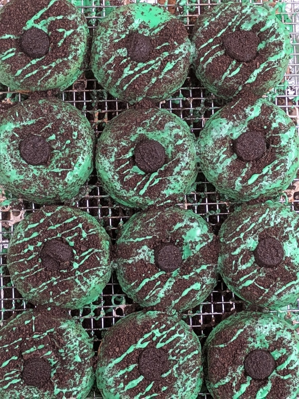 whack donuts!: food & drinks