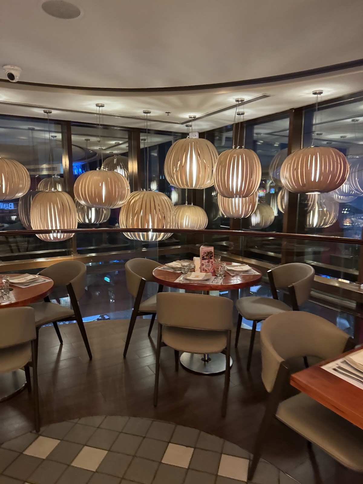 Little Bangkok - Oud Metha: the place