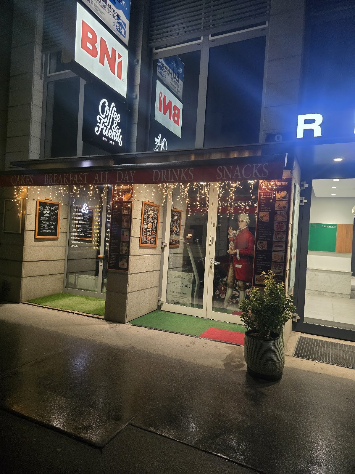 Coffee & Friends: the place