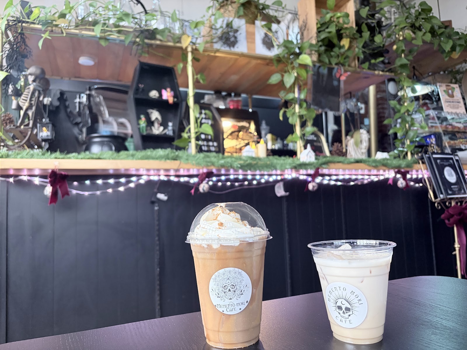 Memento Mori Cafe: the place