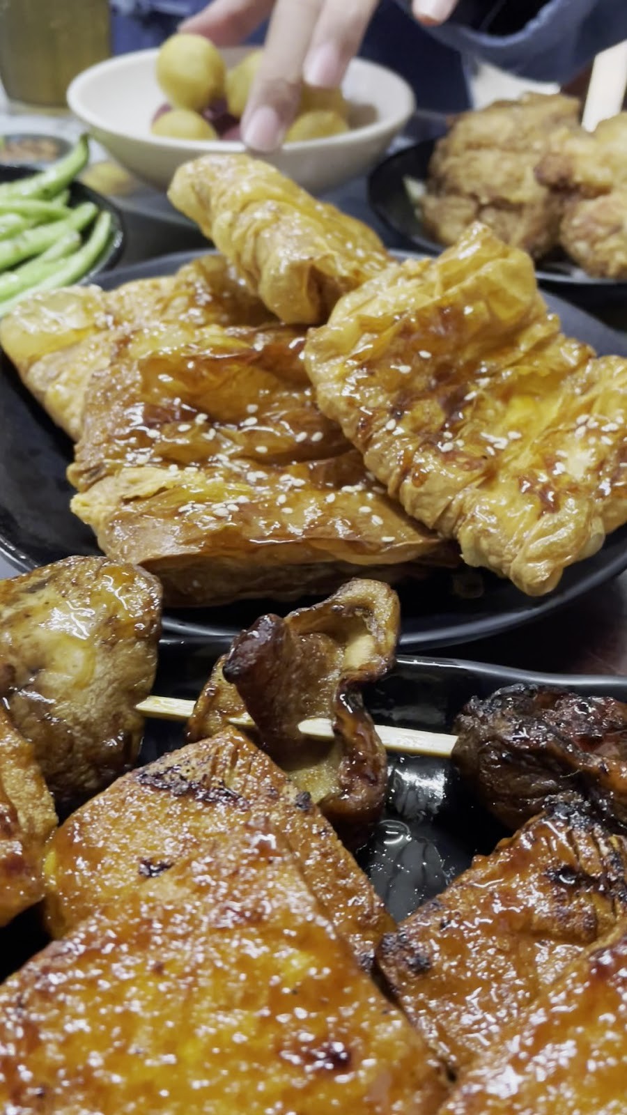 YuanHe Vegetarian Hotpot - 圓和素鍋: food & drinks