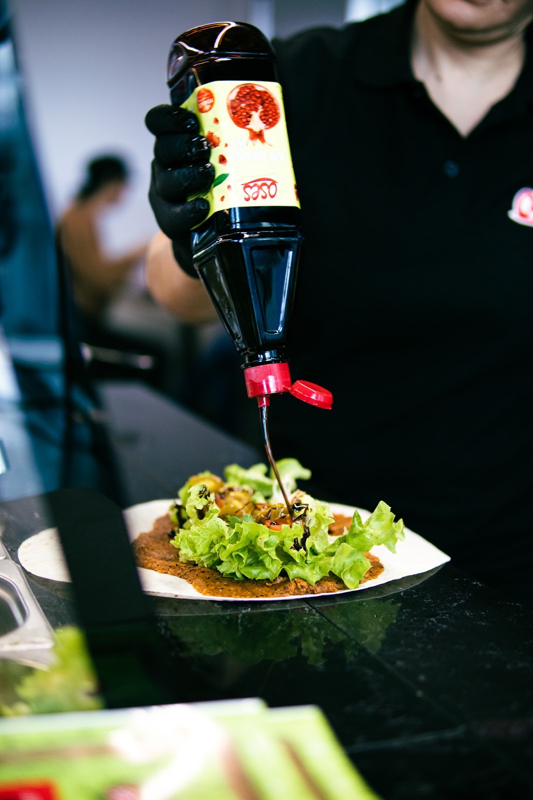 Oses Çiğköfte Bahnhof Praterstern: food & drinks