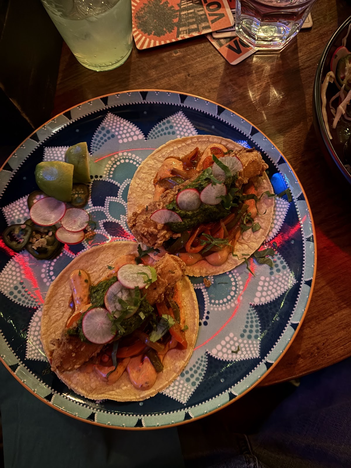 Antojitos: food & drinks