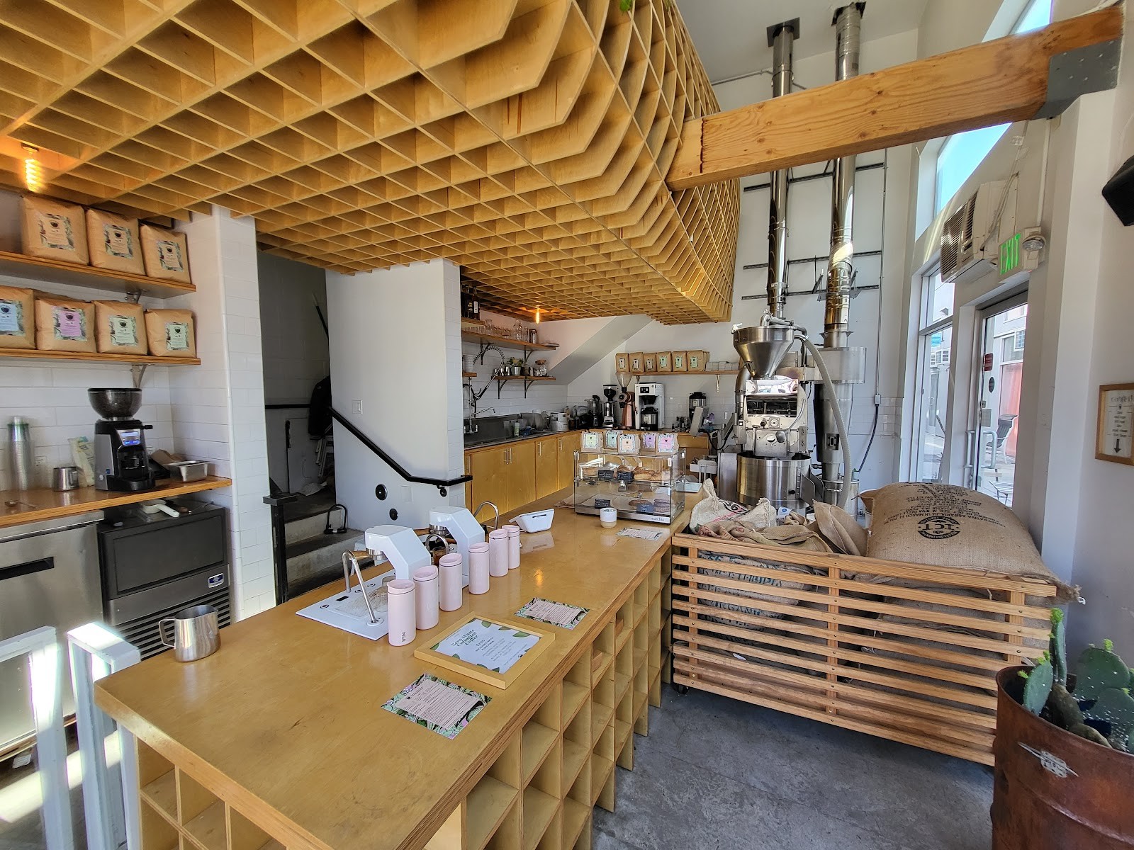 Earth Bean Coffee: the place