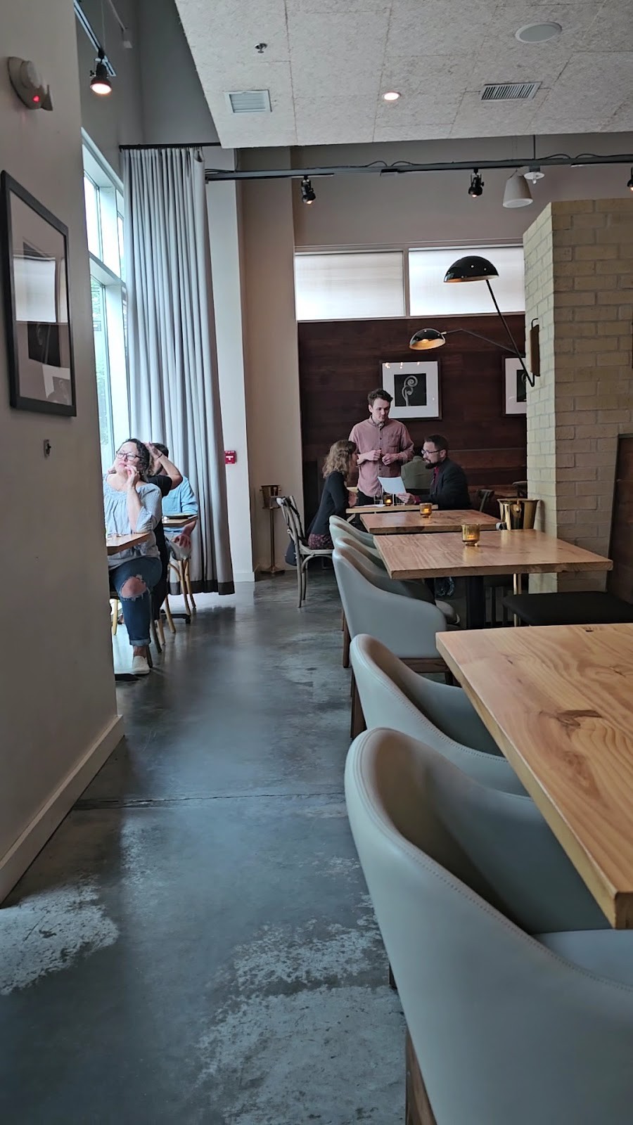 Emmer & Rye: the place