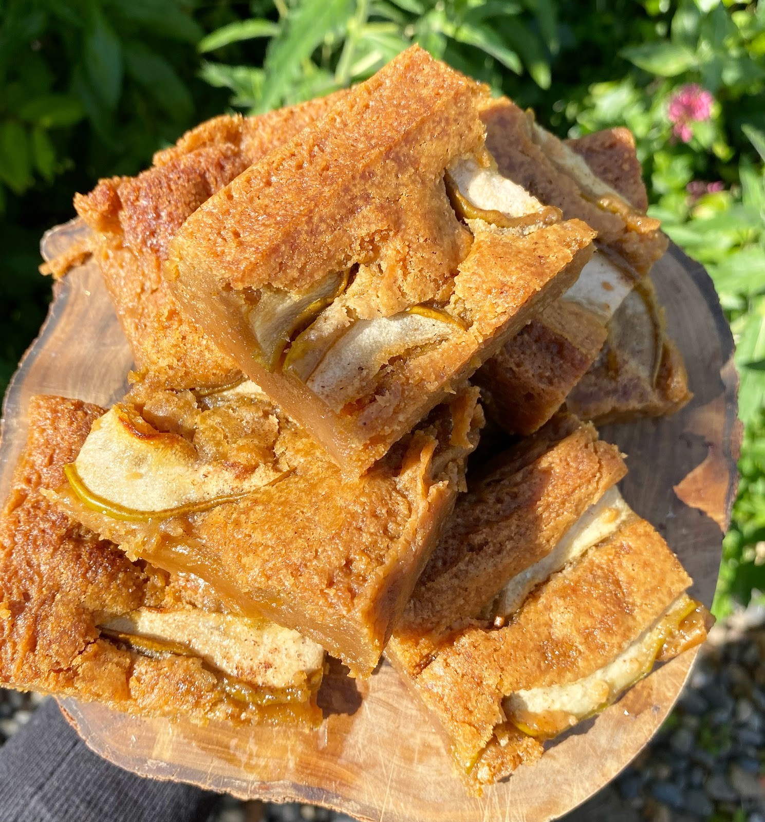 Herbivore Vegan Deli: food & drinks