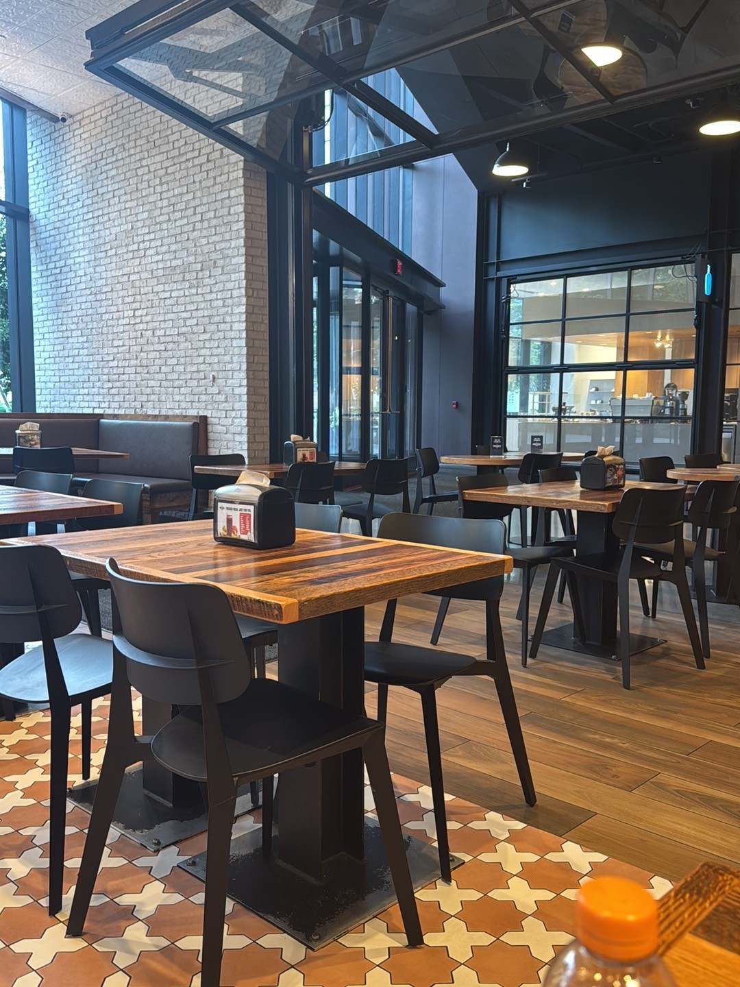 Pressed Cafe Seaport: the place