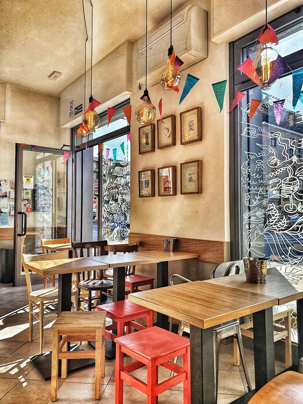 Caffineria: the place