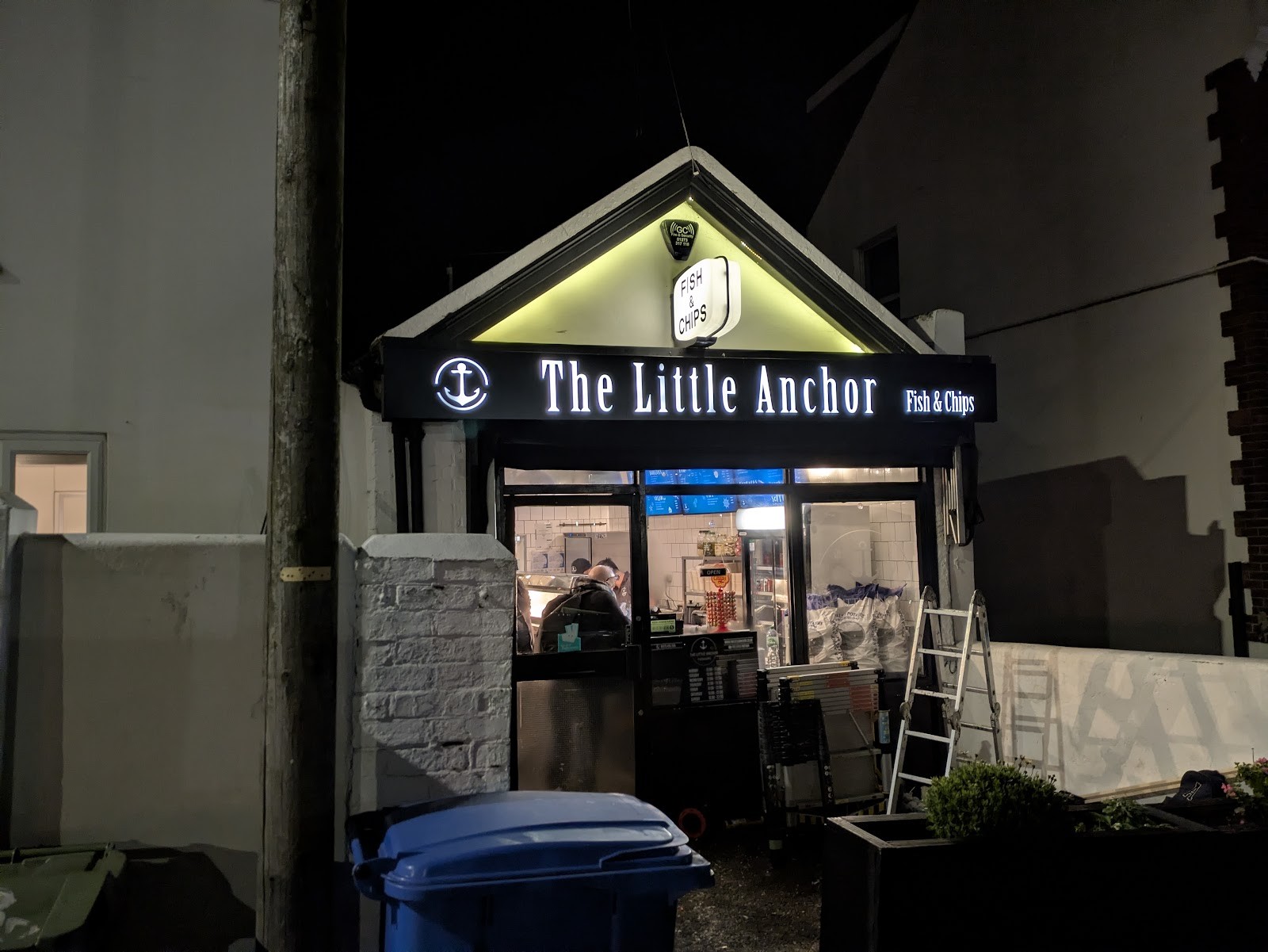 The Little Anchor Fish and Chips: the place