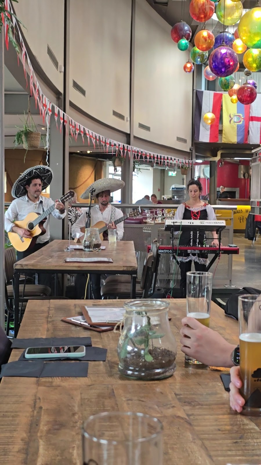 Zerodegrees Microbrewery Restaurant - Bristol: the place