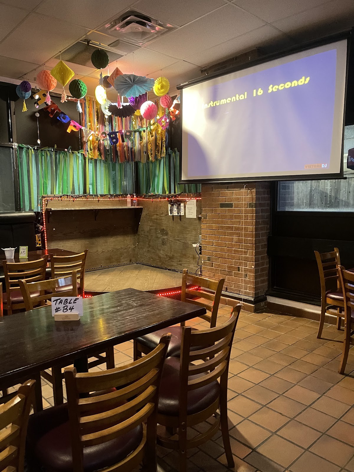 On the Rocks Restaurant Karaoke: the place