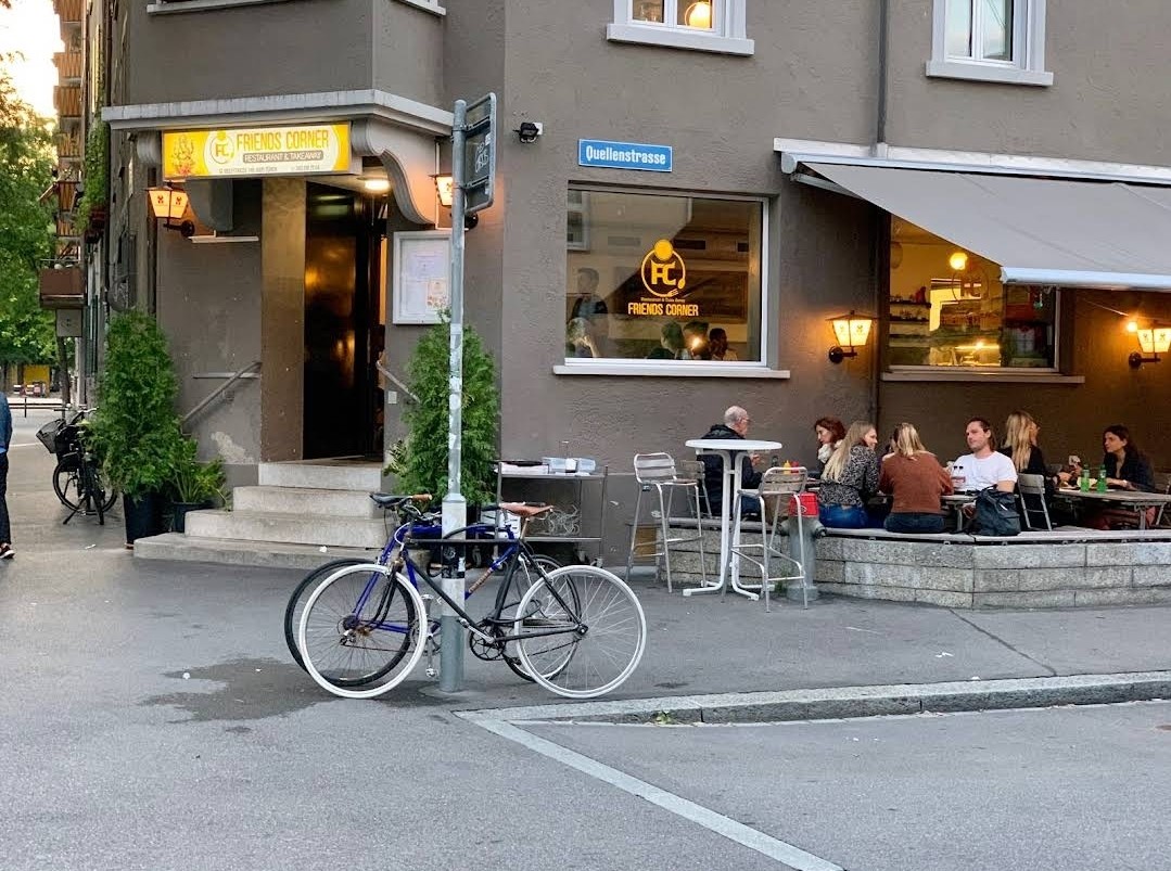 Friends Corner: the place