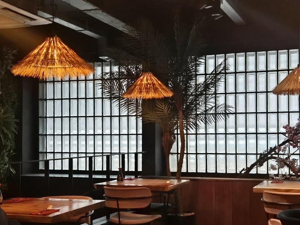 Hawaiian Poke Bowl: the place