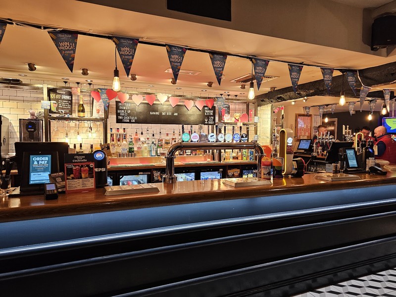 Plough & Harrow Sutton: photo 4