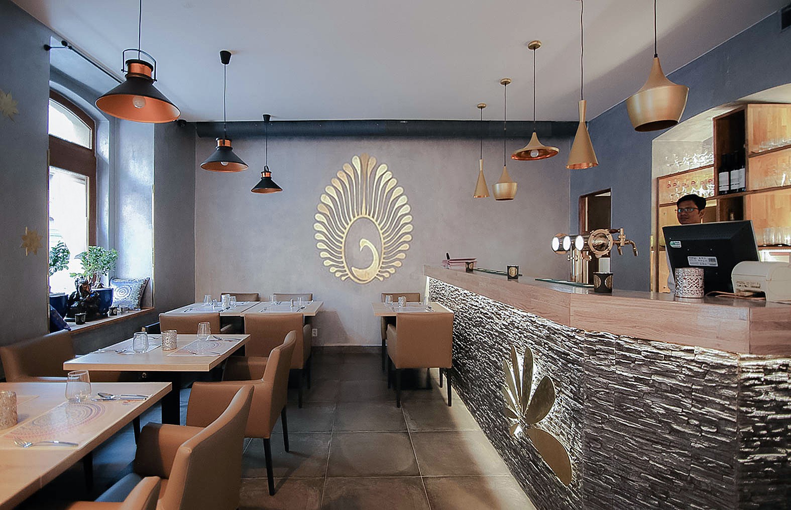 Rangoli Smíchov - Indian restaurant: the place