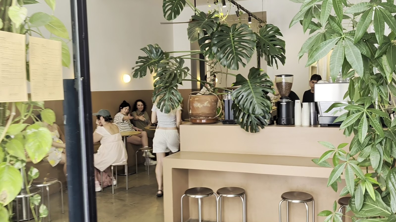 Gosto Café: the place